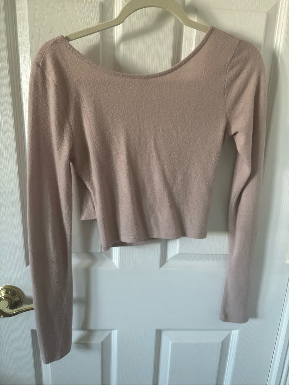 ALO Yoga Amelia Light Pink Wrap Crop Top - Long Sleeve - Picture 5 of 6